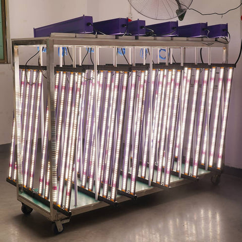 1000-V3 - Vollspektrum LED Growlight - The Orange Spot