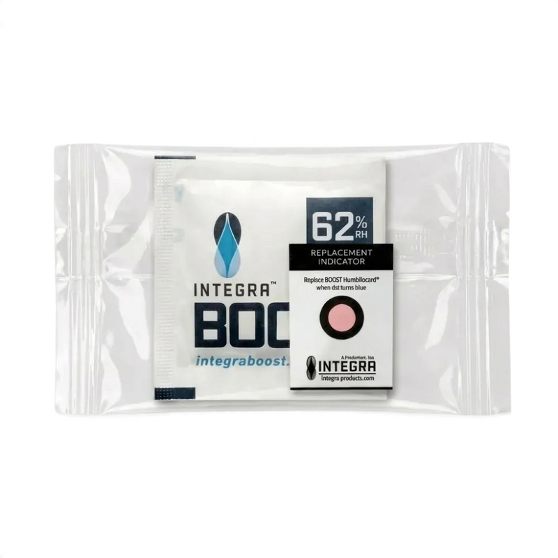 Integra Boost 62 % Feuchtigkeitspack 8 g in der Folienverpackung